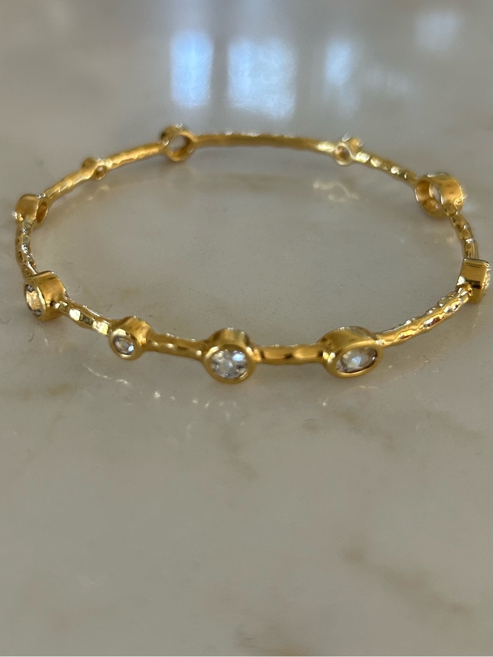 Vintage 90’s B Italy Gold Tone Bangle/Bracelet